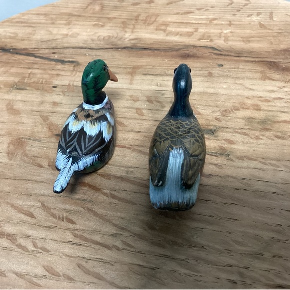 Hand Carved Set of Solid Wood Ducks - Mallard / Loon - Hand Painted - Excellent - Picture 6 of 12
